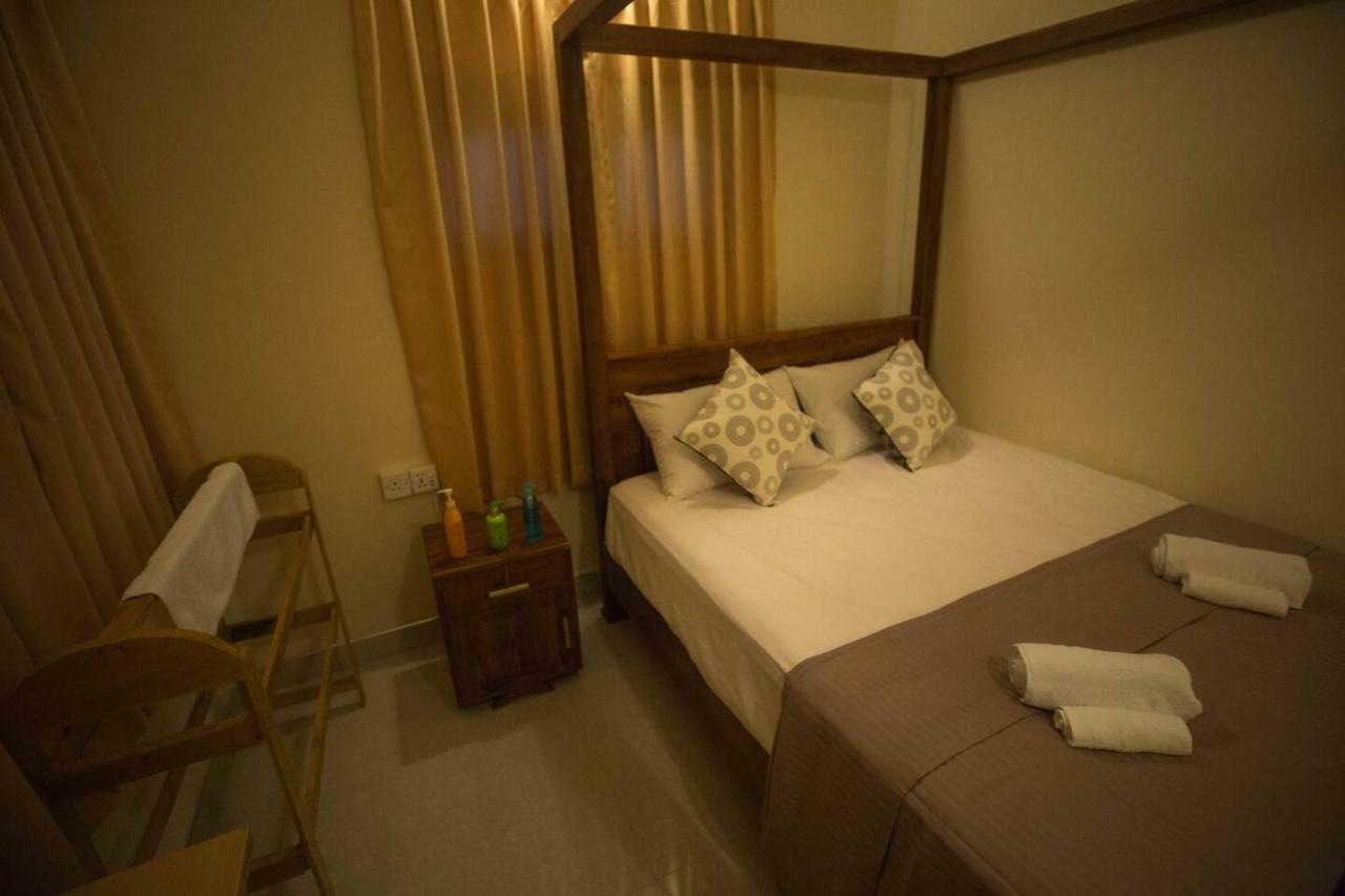 Neverbeen To Lagoon Town Apartment Batticaloa Ngoại thất bức ảnh