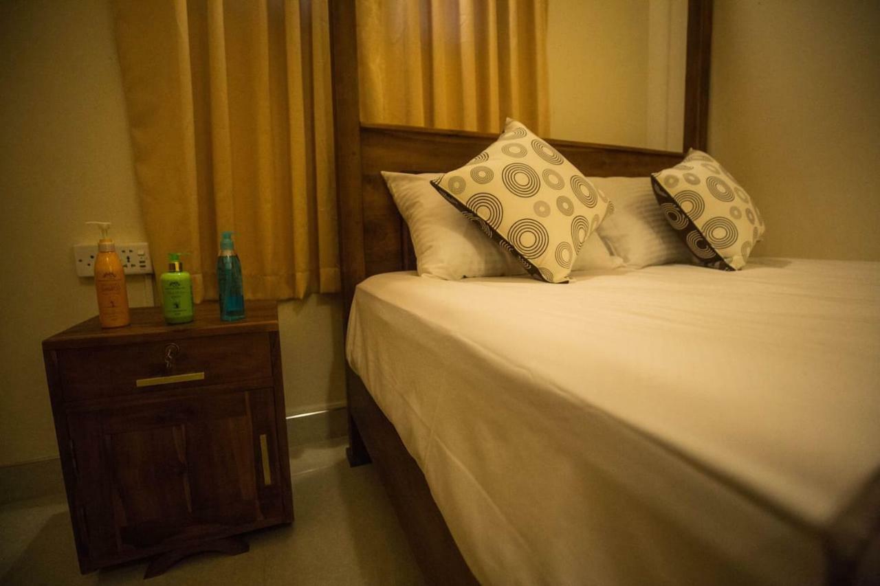 Neverbeen To Lagoon Town Apartment Batticaloa Ngoại thất bức ảnh