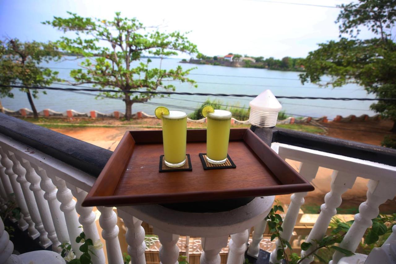 Neverbeen To Lagoon Town Apartment Batticaloa Ngoại thất bức ảnh